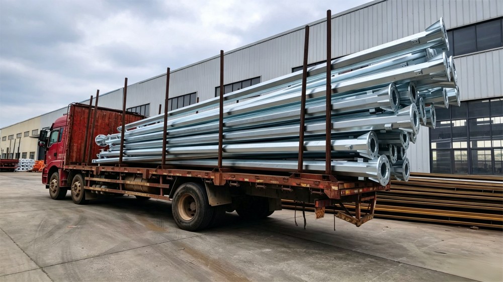 Galvanized lamp pole